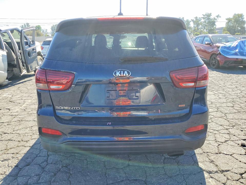 59835556 :رقم المزاد ، 5XYPG4A37KG459033 vin ، 2019 Kia Sorento مزاد بيع