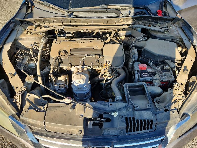 61979466 :رقم المزاد ، 1HGCR2F53FA267428 vin ، 2015 Honda Accord مزاد بيع