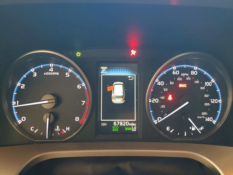 Auction sale of the 2018 Toyota Rav4, vin: JTMWFREVXJJ194968, lot number: 59729676