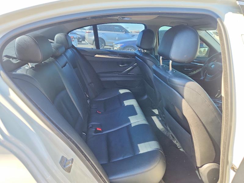 60957776 :رقم المزاد ، WBA5B1C5XFD919614 vin ، 2015 Bmw 535 مزاد بيع