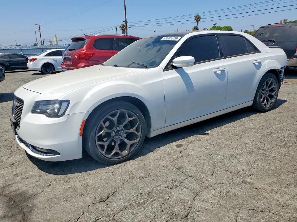 59685526 :رقم المزاد ، 2C3CCABG1GH351188 vin ، 2016 Chrysler 300 مزاد بيع
