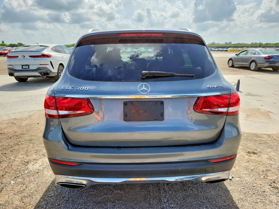 59918416 :رقم المزاد ، WDC0G4KB7KV123456 vin ، 2019 Mercedes-benz Glc مزاد بيع