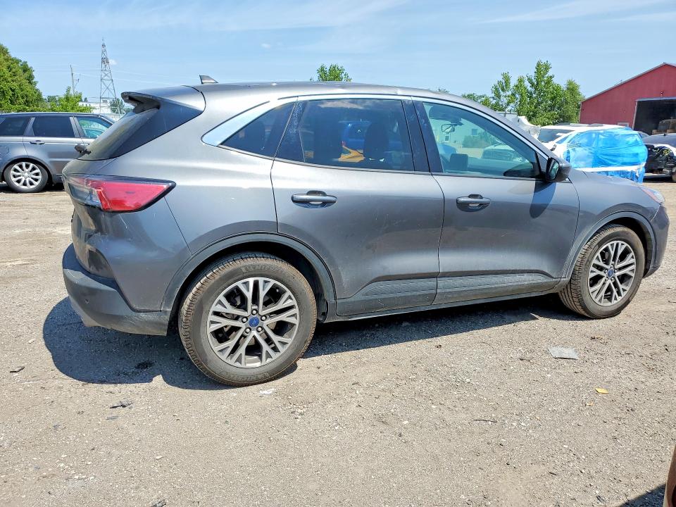 Продаж на аукціоні авто 2022 Ford Escape, vin: 1FMCU0H6XNUB77516, номер лоту: 61532826