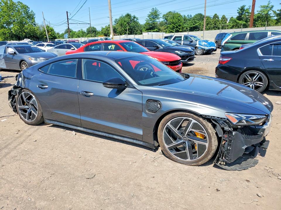2024 Audi Rs E-tron Gt მანქანა იყიდება აუქციონზე, vin: WAUBHBFW1R7901789, აუქციონის ნომერი: 62043806