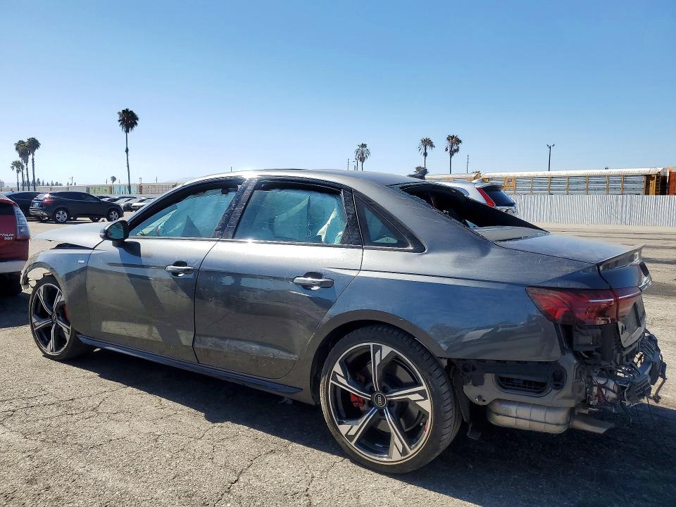 60616486 :رقم المزاد ، WAUEAAF42SA002300 vin ، 2025 Audi A4 مزاد بيع