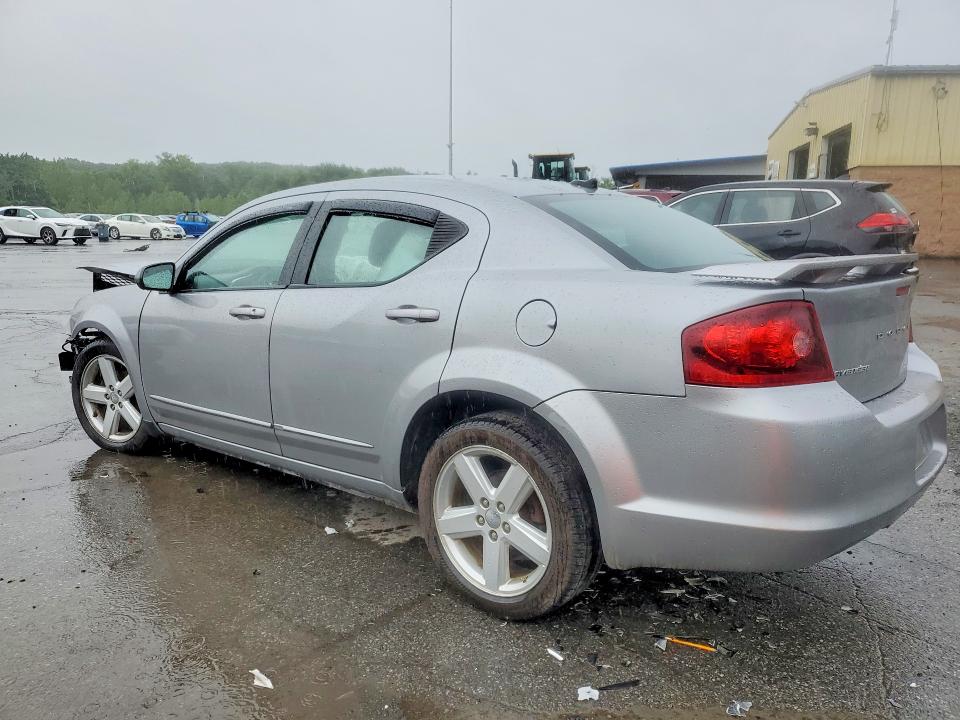 59780126 :رقم المزاد ، 1C3CDZAB4DN642983 vin ، 2013 Dodge Avenger مزاد بيع