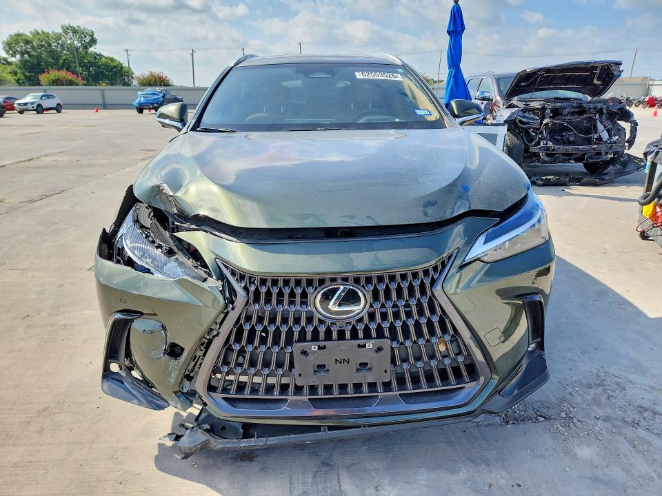 62553526 :رقم المزاد ، JTJGGCEZXS2023583 vin ، 2025 Lexus Nx مزاد بيع