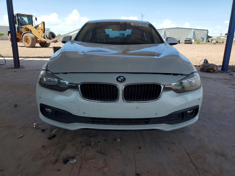 2016 Bmw 320 მანქანა იყიდება აუქციონზე, vin: WBA8E1G51GNT34284, აუქციონის ნომერი: 62471516