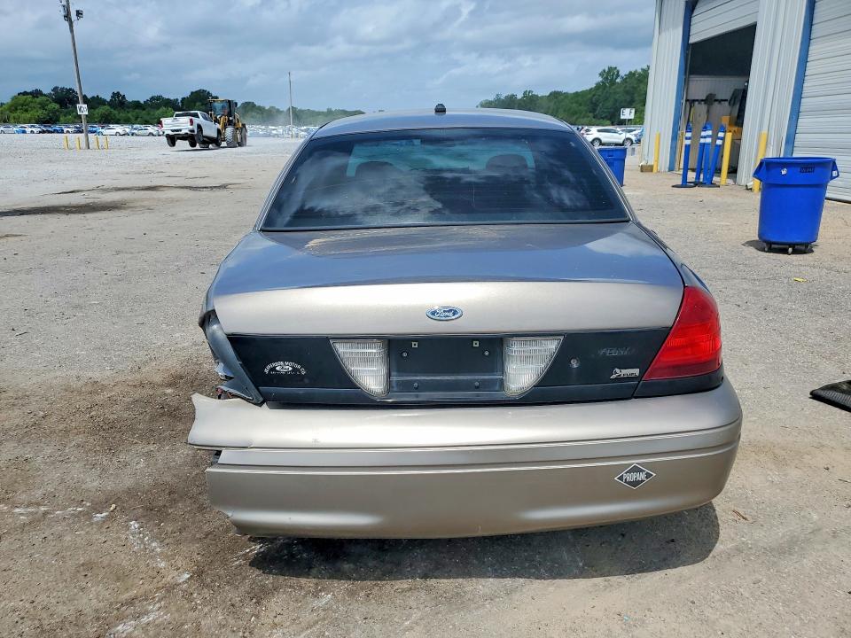 Aukcja sprzedaży 2009 Ford Crown Victoria, vin: 2FAHP71V69X123646, numer aukcji: 62169076