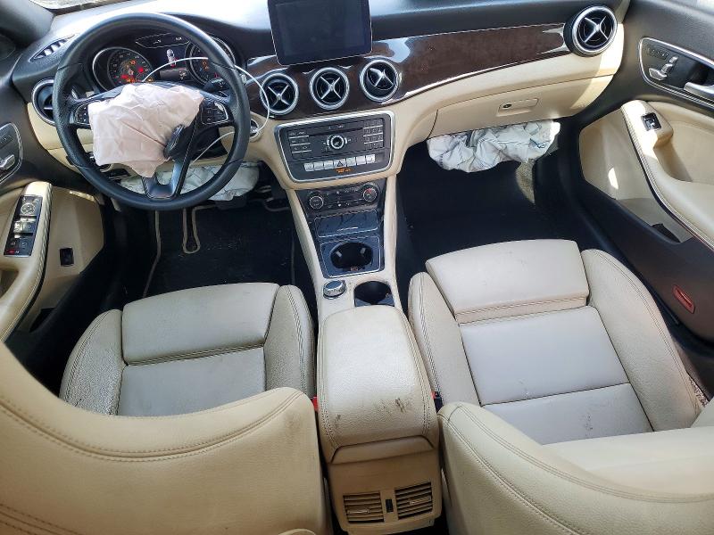 61219016 :رقم المزاد ، WDDSJ4EB1JN567870 vin ، 2018 Mercedes-benz Cla مزاد بيع