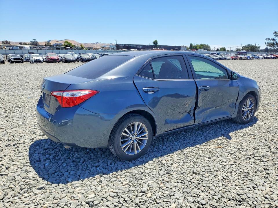 59095816 :رقم المزاد ، 5YFBURHE5FP281471 vin ، 2015 Toyota Corolla مزاد بيع