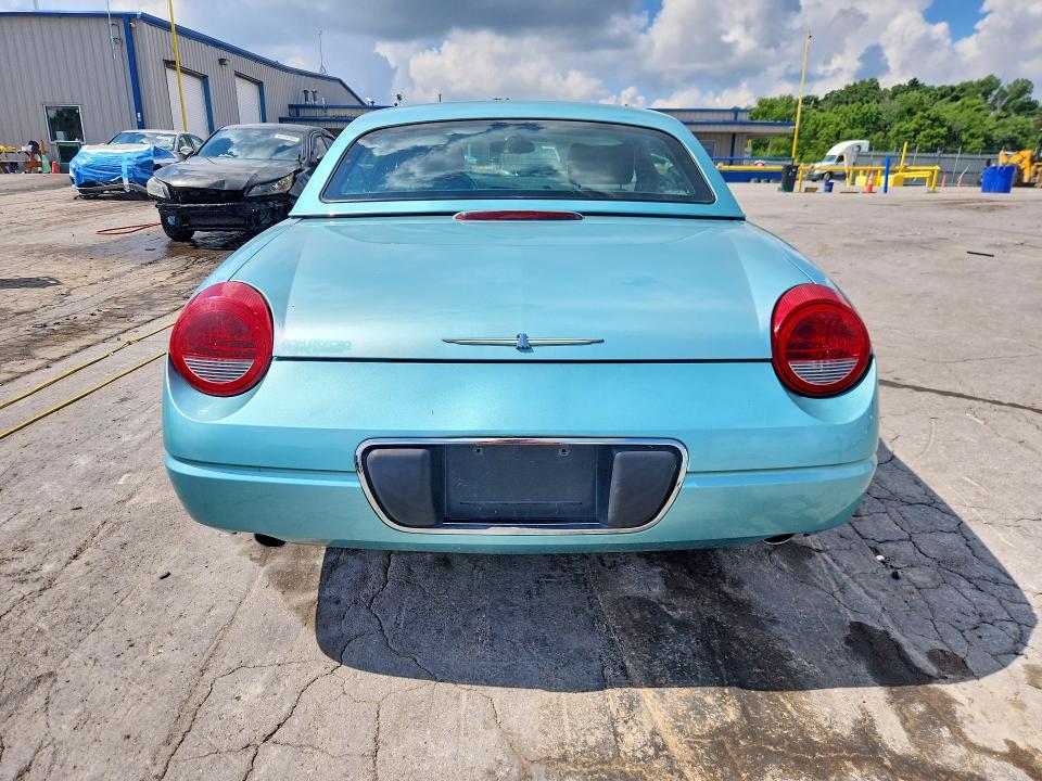 2002 Ford Thunderbird მანქანა იყიდება აუქციონზე, vin: 1FAHP60A12Y100676, აუქციონის ნომერი: 60975546