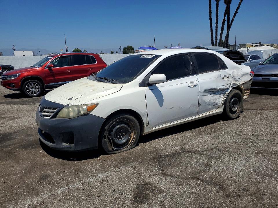 Продажа на аукционе авто 2013 Toyota Corolla, vin: 5YFBU4EE9DP211086, номер лота: 62713476