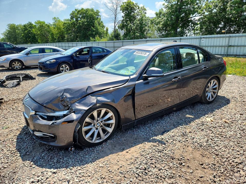 60328376 :رقم المزاد ، WBA3B9C52DF140800 vin ، 2013 Bmw 335 مزاد بيع