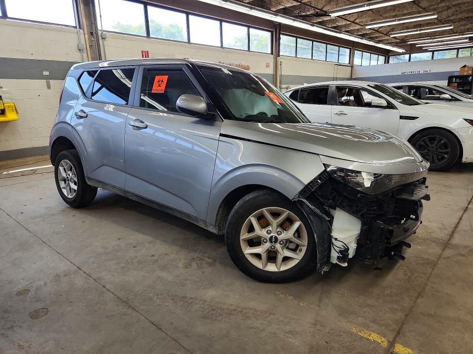 60313536 :رقم المزاد ، KNDJ23AU4S7936229 vin ، 2025 Kia Soul مزاد بيع