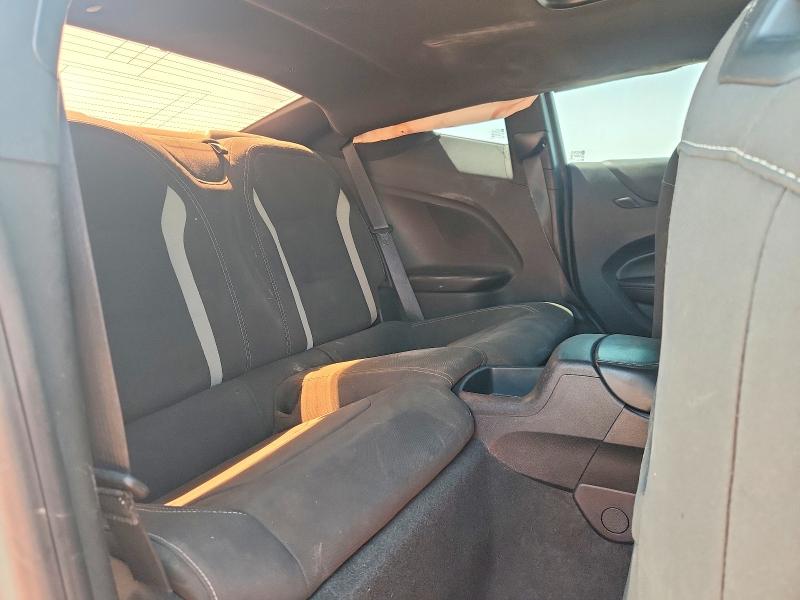 62139066 :رقم المزاد ، 1G1FB1RS8J0127135 vin ، 2018 Chevrolet Camaro مزاد بيع