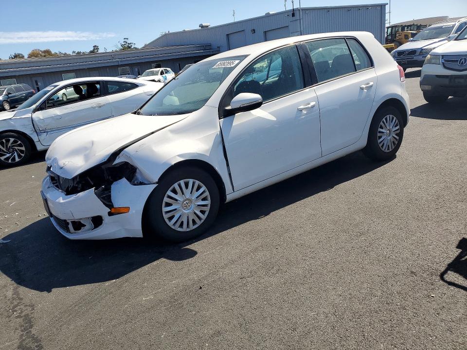 85992895 :رقم المزاد ، WVWDB7AJ5DW131438 vin ، 2013 Volkswagen Golf مزاد بيع