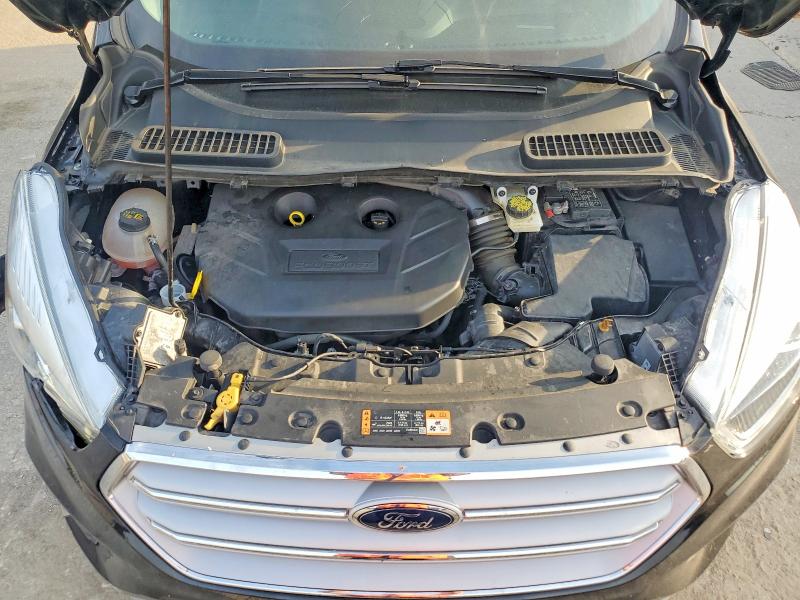 62021126 :رقم المزاد ، 1FMCU9J90JUA03134 vin ، 2018 Ford Escape مزاد بيع