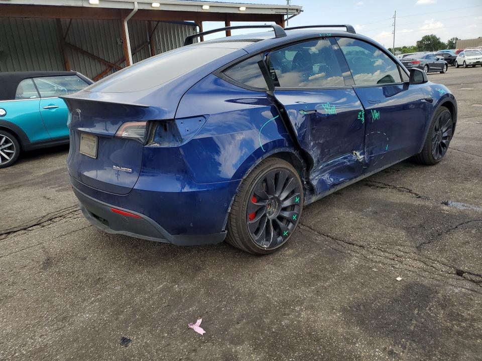 2022 Tesla Model Y მანქანა იყიდება აუქციონზე, vin: 7SAYGDEF5NF463671, აუქციონის ნომერი: 62231456