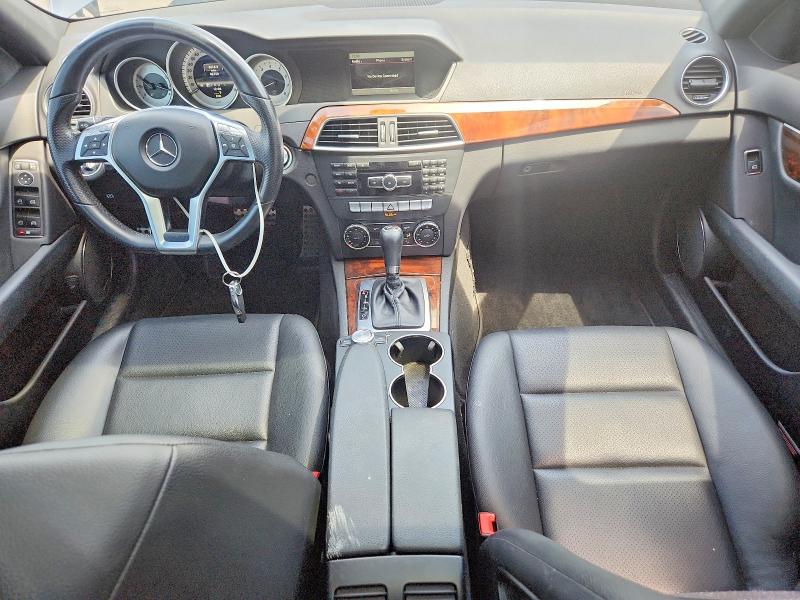 Продаж на аукціоні авто 2013 Mercedes-benz C, vin: WDDGF8AB0DA786870, номер лоту: 59904386
