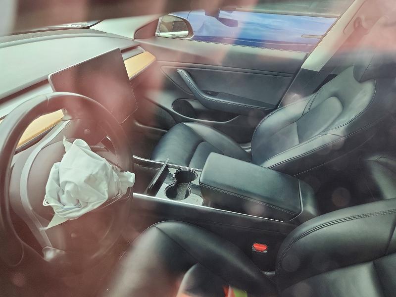 2019 Tesla Model 3 მანქანა იყიდება აუქციონზე, vin: 5YJ3E1EB3KF191688, აუქციონის ნომერი: 58891916