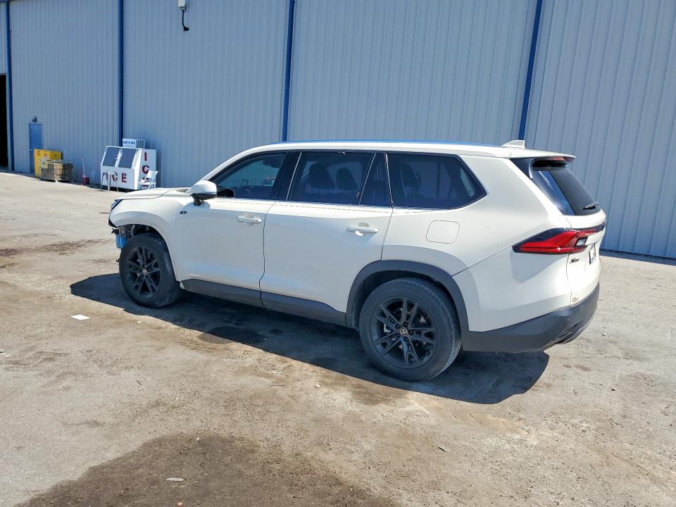 2024 Toyota Grand Highlander მანქანა იყიდება აუქციონზე, vin: 5TDAAAA53RS012431, აუქციონის ნომერი: 61820026