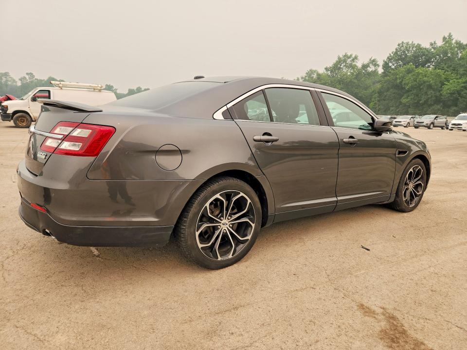 61209256 :رقم المزاد ، 1FAHP2KT5GG150050 vin ، 2016 Ford Taurus مزاد بيع