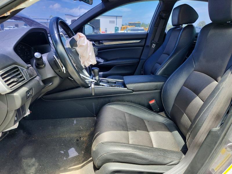 Auction sale of the 2020 Honda Accord, vin: 1HGCV1F32LA129346, lot number: 61726426