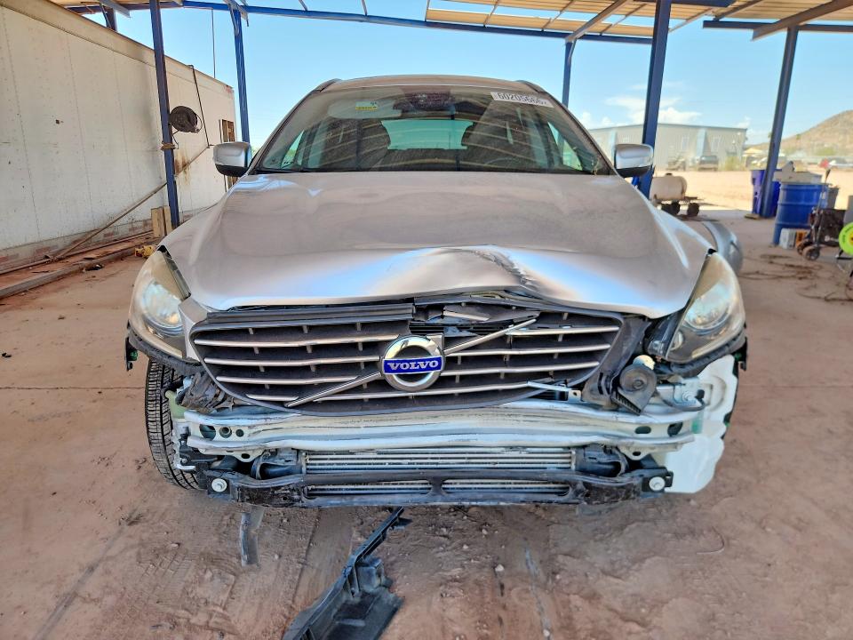 2015 Volvo Xc60 მანქანა იყიდება აუქციონზე, vin: YV426MDB0F2623672, აუქციონის ნომერი: 60205666