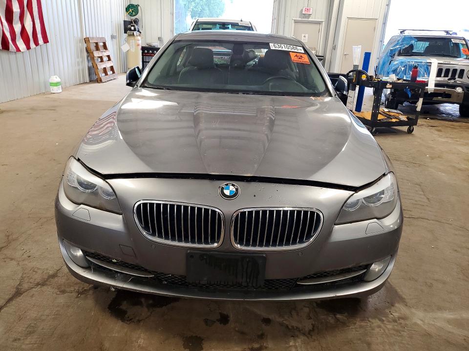 Продажа на аукционе авто 2012 Bmw 528, vin: WBAXH5C57CDW04568, номер лота: 63610586