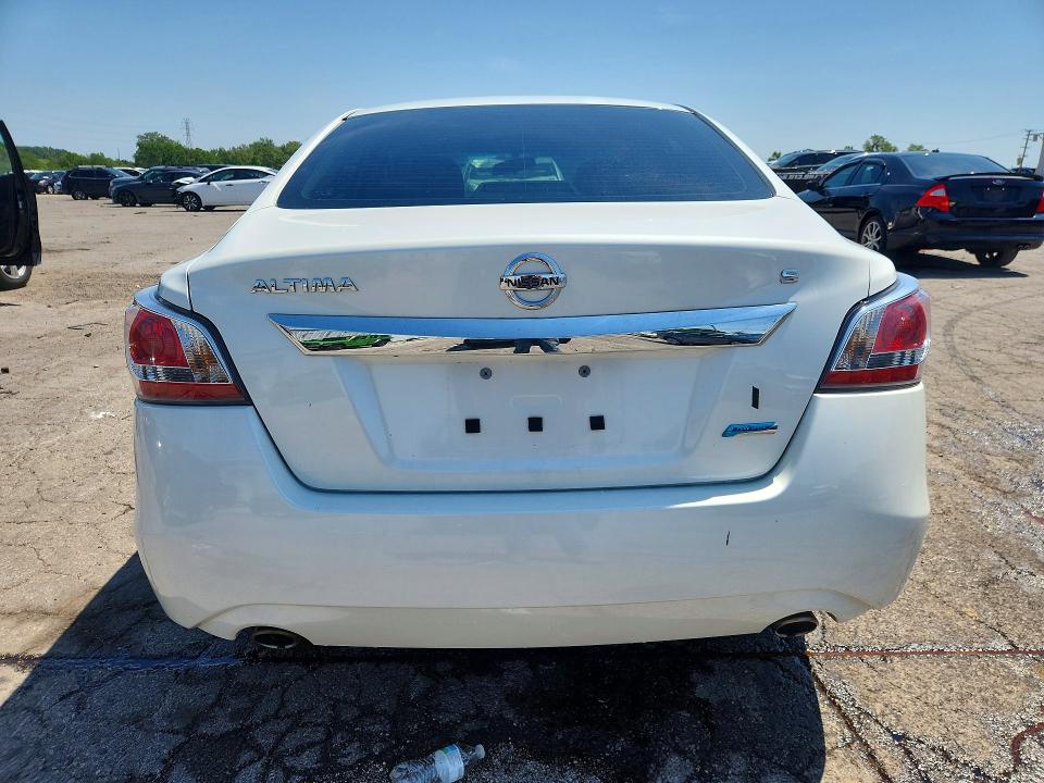 2014 Nissan Altima მანქანა იყიდება აუქციონზე, vin: 1N4AL3AP0EN357431, აუქციონის ნომერი: 62994926