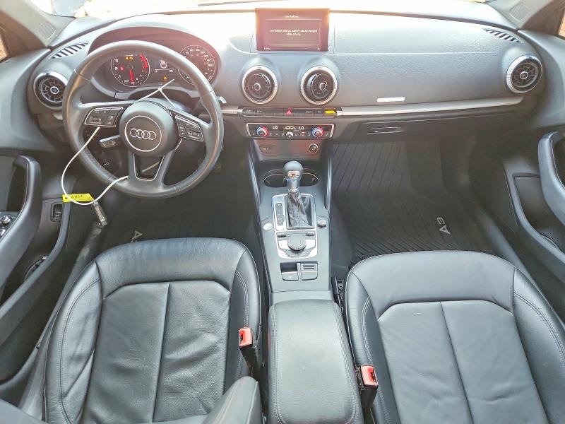 60893976 :رقم المزاد ، WAUAUGFF3KA085875 vin ، 2019 Audi A3 مزاد بيع