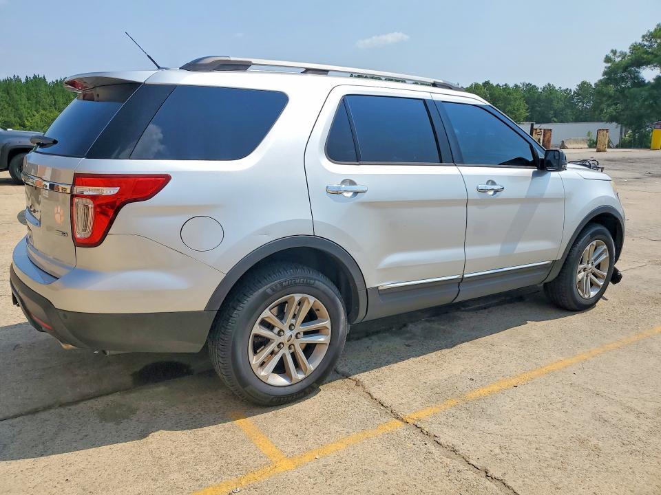 Продажа на аукционе авто 2014 Ford Explorer, vin: 1FM5K8D8XEGC02823, номер лота: 62923586