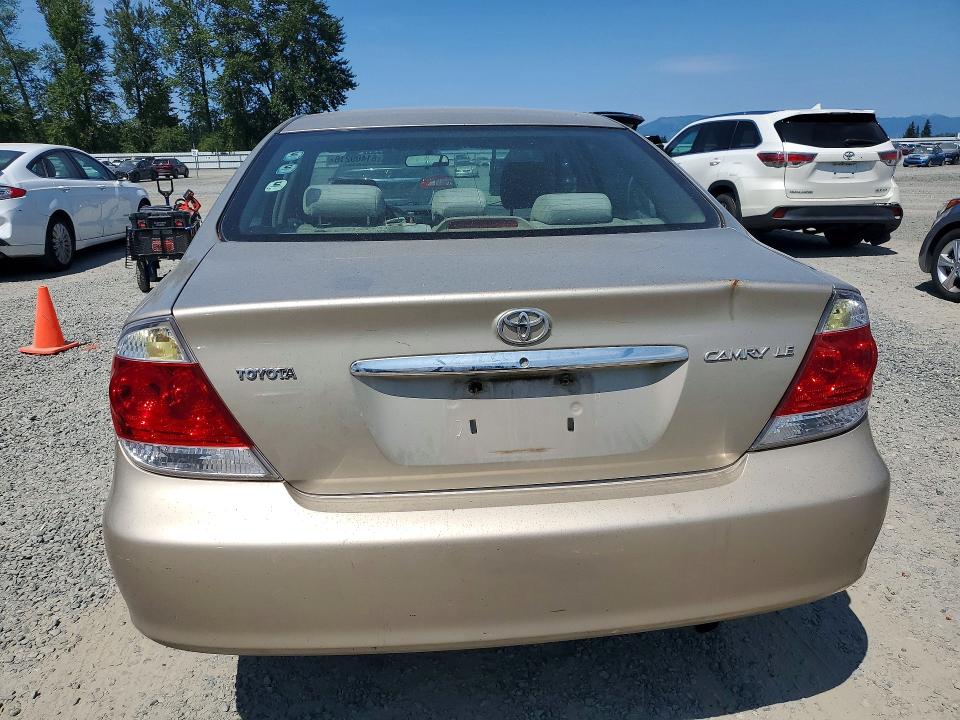 61409216 :رقم المزاد ، 4T1BE32K05U072502 vin ، 2005 Toyota Camry مزاد بيع