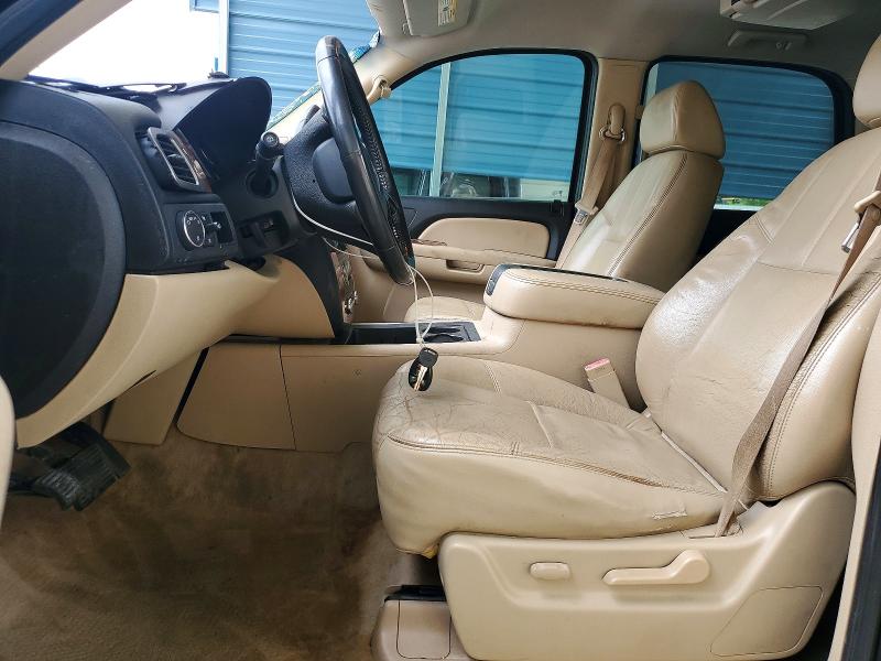 61083756 :رقم المزاد ، 1GNFC13J47R127942 vin ، 2007 Chevrolet Tahoe مزاد بيع