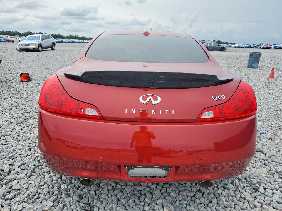 61476296 :رقم المزاد ، JN1CV6EK7FM871333 vin ، 2015 Infiniti Q60 Coupe مزاد بيع