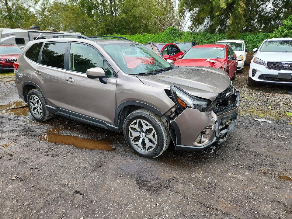Продаж на аукціоні авто 2022 Subaru Forester, vin: JF2SKAEC7NH506916, номер лоту: 59738506