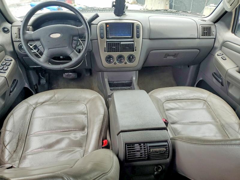 Продажа на аукционе авто 2004 Ford Explorer, vin: 1FMZU73E94ZB00462, номер лота: 63656346