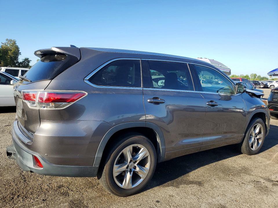 61032756 :رقم المزاد ، 5TDYKRFH5FS054138 vin ، 2015 Toyota Highlander مزاد بيع