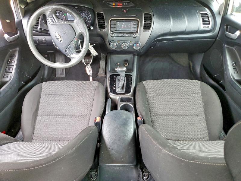 59905076 :رقم المزاد ، 3KPFK4A74JE270851 vin ، 2018 Kia Forte مزاد بيع