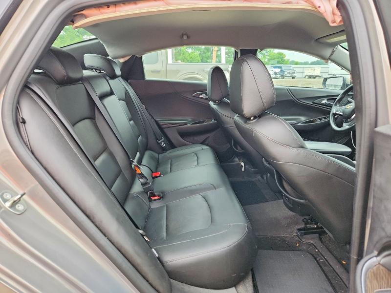 59639396 :رقم المزاد ، 1G1ZE5SX8JF100161 vin ، 2018 Chevrolet Malibu مزاد بيع