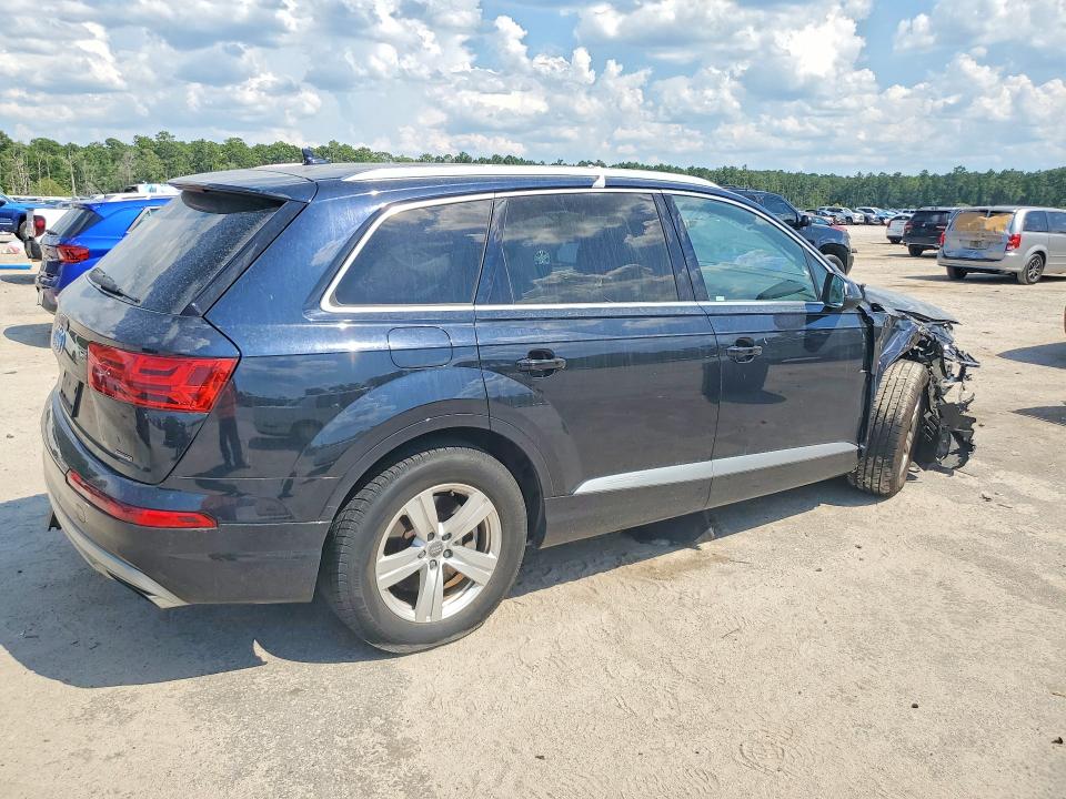 2017 Audi Q7 მანქანა იყიდება აუქციონზე, vin: WA1LHAF70HD037550, აუქციონის ნომერი: 59584896
