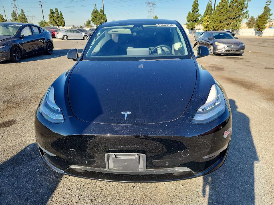 Продаж на аукціоні авто 2020 Tesla Model Y, vin: 5YJYGDEE2LF029953, номер лоту: 61636016