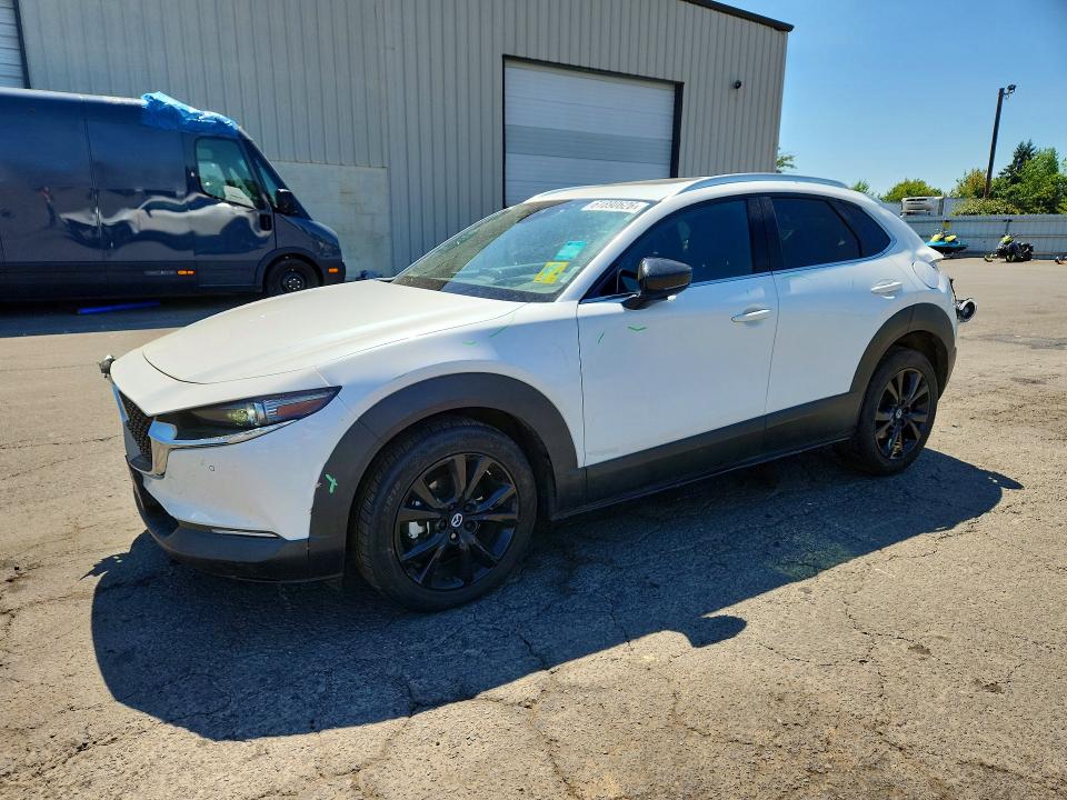 Продаж на аукціоні авто 2022 Mazda Cx-30, vin: 3MVDMBEY6NM435513, номер лоту: 61890626