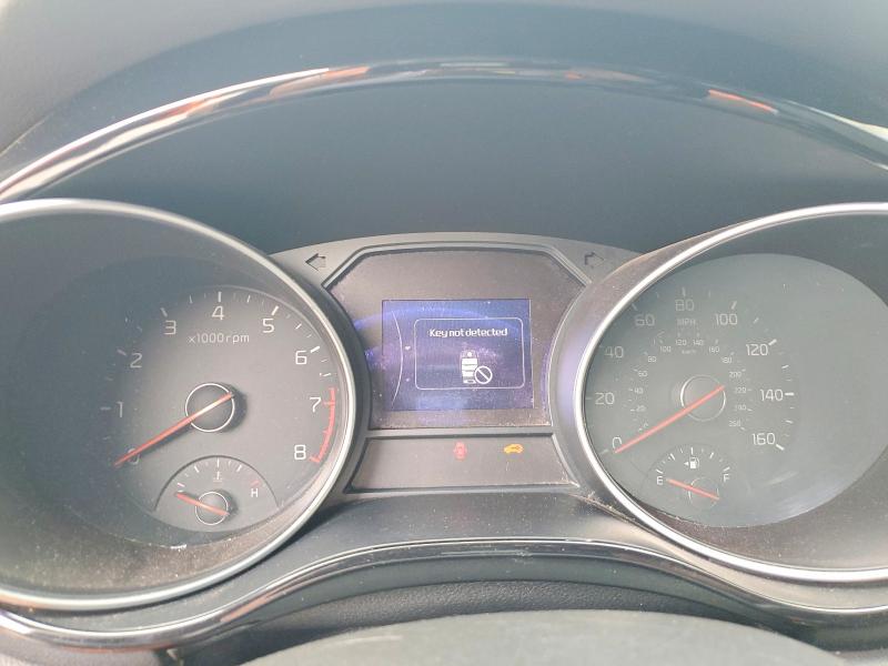 63028246 :رقم المزاد ، KNDMC5C13F6022719 vin ، 2015 Kia Sedona مزاد بيع