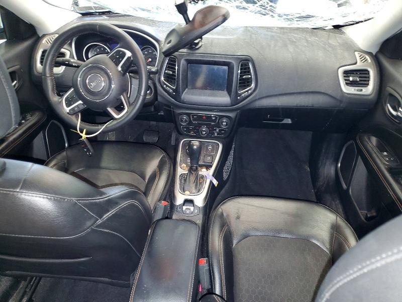 62983086 :رقم المزاد ، 3C4NJDBB4JT241153 vin ، 2018 Jeep Compass مزاد بيع