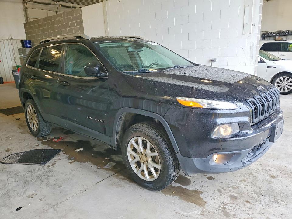 Продаж на аукціоні авто 2015 Jeep Cherokee, vin: 1C4PJMCS7FW745026, номер лоту: 62987826