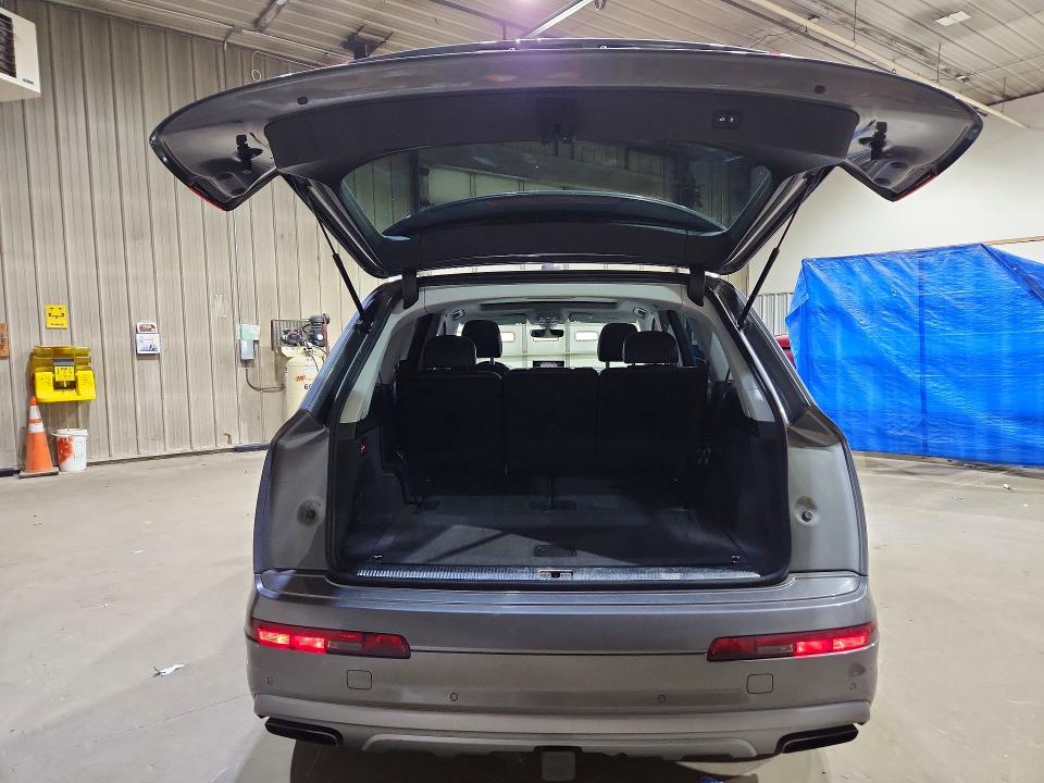 Aukcja sprzedaży 2017 Audi Q7, vin: WA1LAAF70HD000079, numer aukcji: 61592736