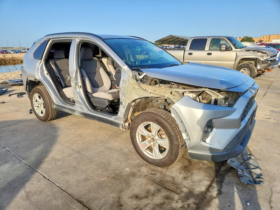 61696466 :رقم المزاد ، 2T3W1RFV0KW018317 vin ، 2019 Toyota Rav4 مزاد بيع