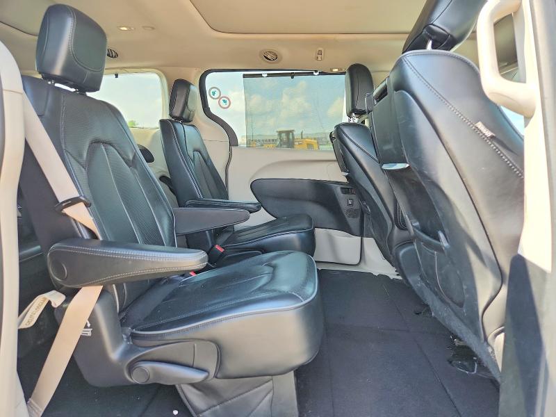Продажа на аукционе авто 2017 Chrysler Pacifica, vin: 2C4RC1GG1HR748071, номер лота: 60572016
